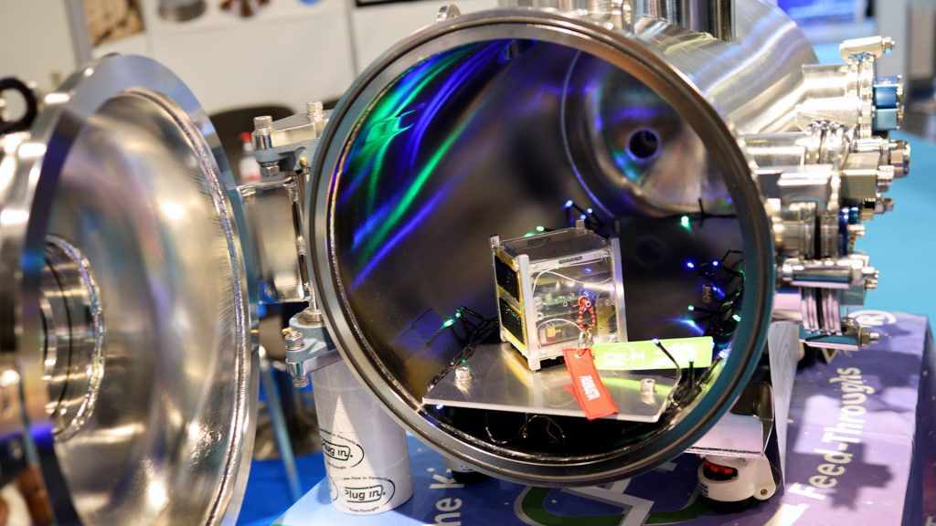 European Precision in Space Testing – Nanovac and Plug In in Collaboration