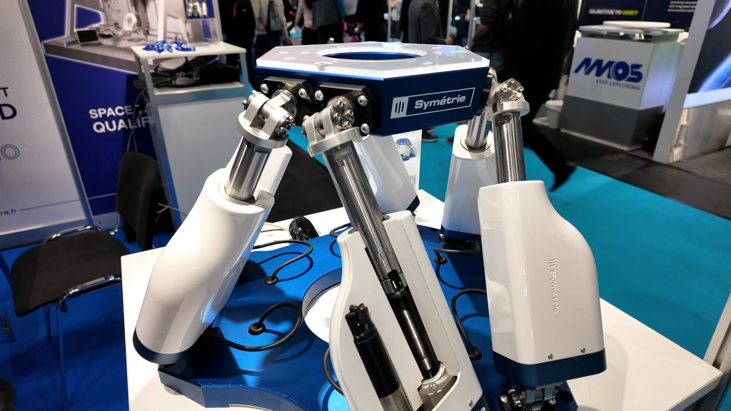 Symétrie: Precision Motion Systems for Space Applications