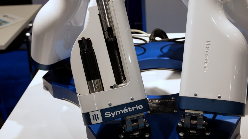 Symétrie: Precision Motion Systems for Space Applications